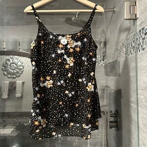 Cabi GOES WITH EVERYTHING top!